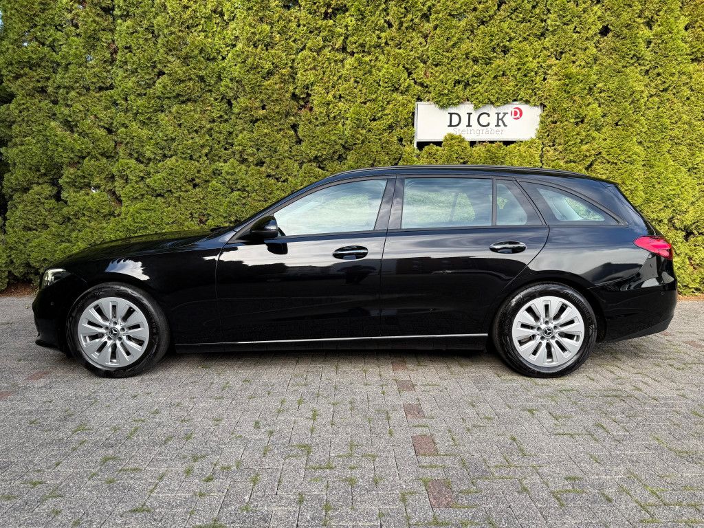 Fahrzeugabbildung Mercedes-Benz C 220 d T 9G LED+MBUX+KAMERA+SHZ+PARK+DAB