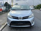 Toyota Verso Life * Automatik * 7Sitze *Kamera*Navi* - Toyota Verso mit Benzin-Antrieb: 7 Sitzer
