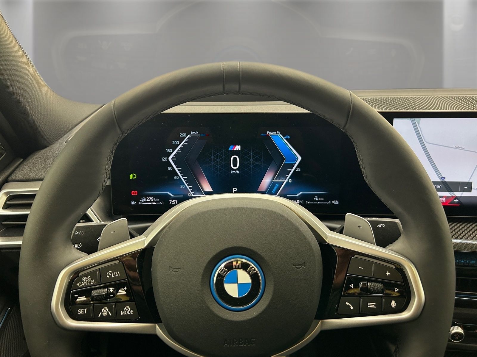 BMW 330 - Bild 10