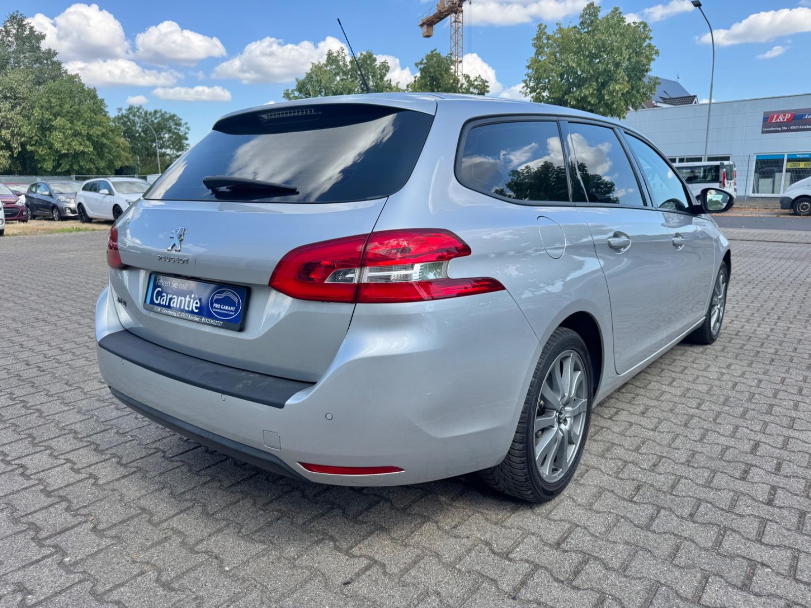 Peugeot 308 SW Active 1.2 2.Hand*Navi*Scheckheft*Top