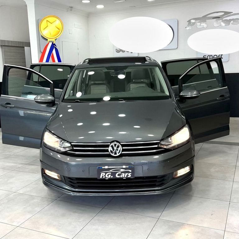 Image of Volkswagen Touran