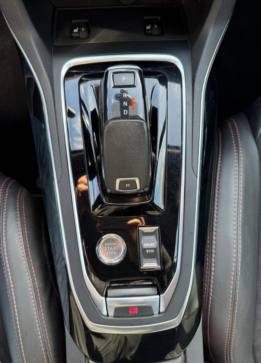 Peugeot 308 SW GT Diesel Pano Navi Kamera SHZ Alcantara
