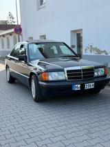 Mercedes-Benz W201 190 E 1.8 mit H-Zulassung - Mercedes-Benz 190 Gebrauchtwagen in Hannover