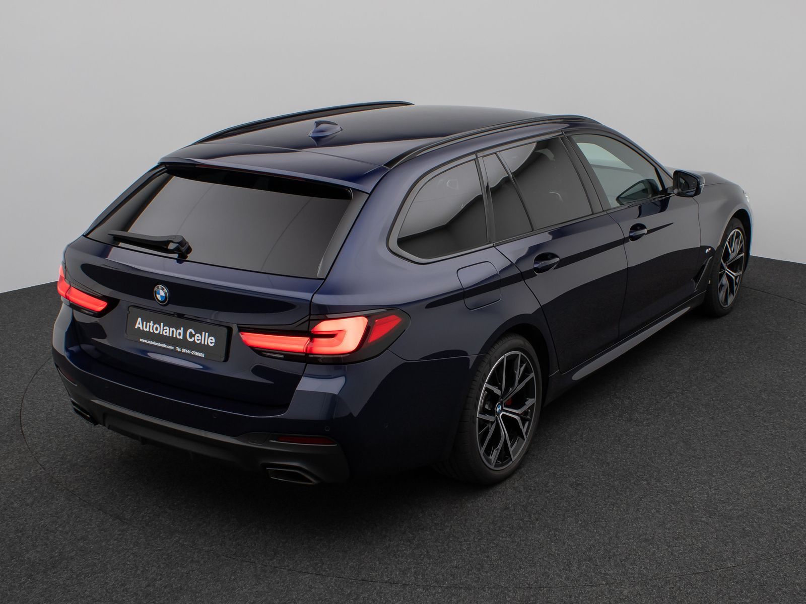 Fahrzeugabbildung BMW 520d M Sport Pro Kamera HUD DAB H/K 4xKlima 19"