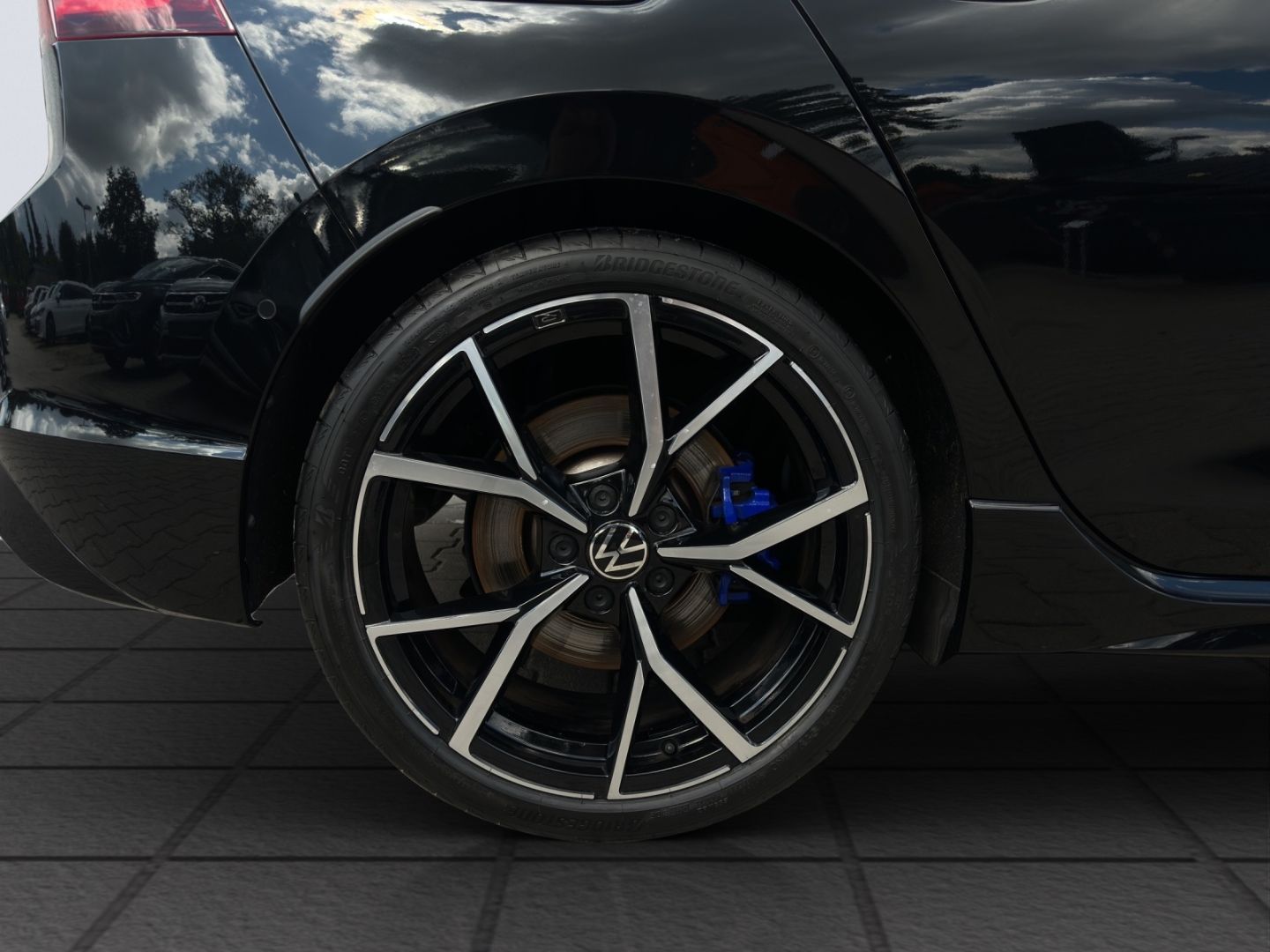 Golf R VIII 2.0 TSI 4Motion LED PanoDach HuD Rüc