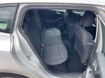 Ford Focus - 5
