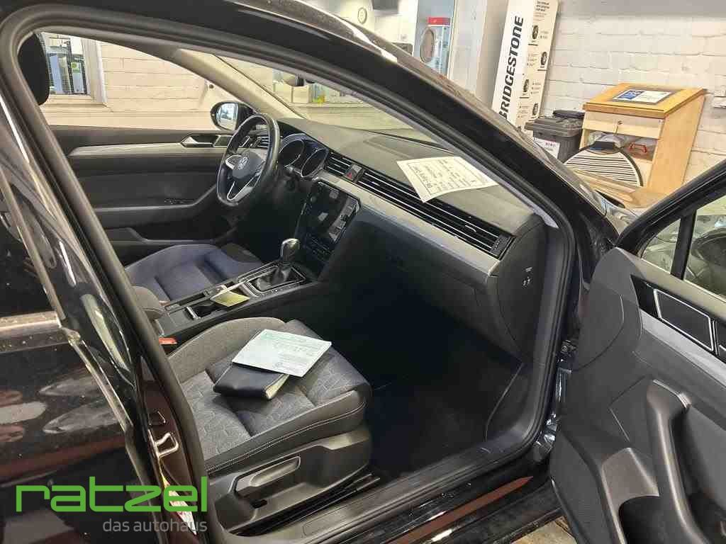 Fahrzeugabbildung Volkswagen Passat Variant Business 2.0 TDI DSG StandHZG Nav
