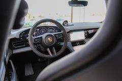 PORSCHE Taycan Sport Turismo Turbo S / SURROUND / PDLS+