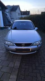 Opel Vectra B 1.8 16V - gebrauchte Opel Vectra aus dem Jahr 2001