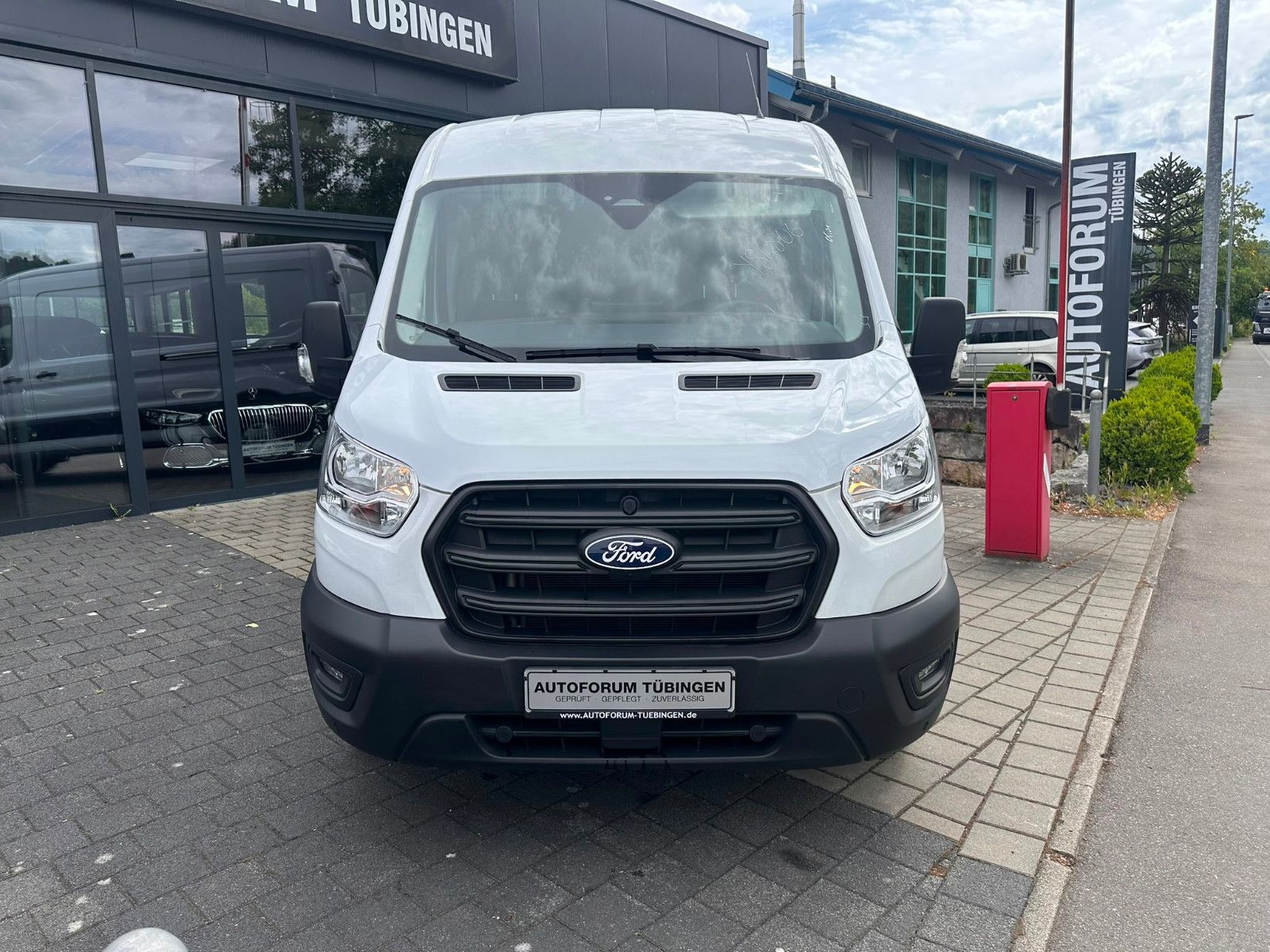 Fahrzeugabbildung Ford Transit 350 L3H2 Trend*ACC*360°*AHK*