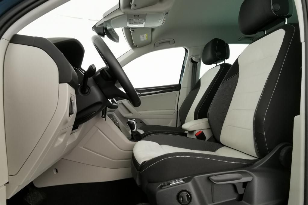 Volkswagen Tiguan Elegance 1.5 TSI DSG RFK*PDC*Tempo*Klima