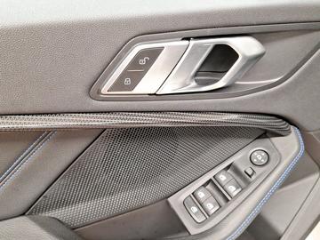 2022 BMW M235 缩略图 16