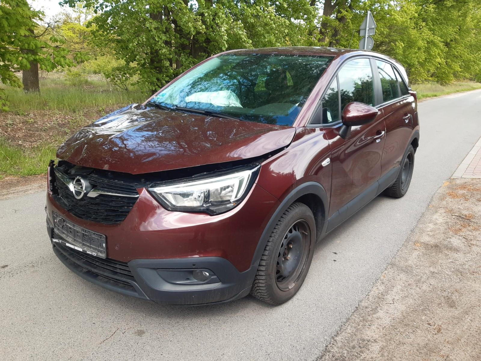 Opel Crossland (X)
