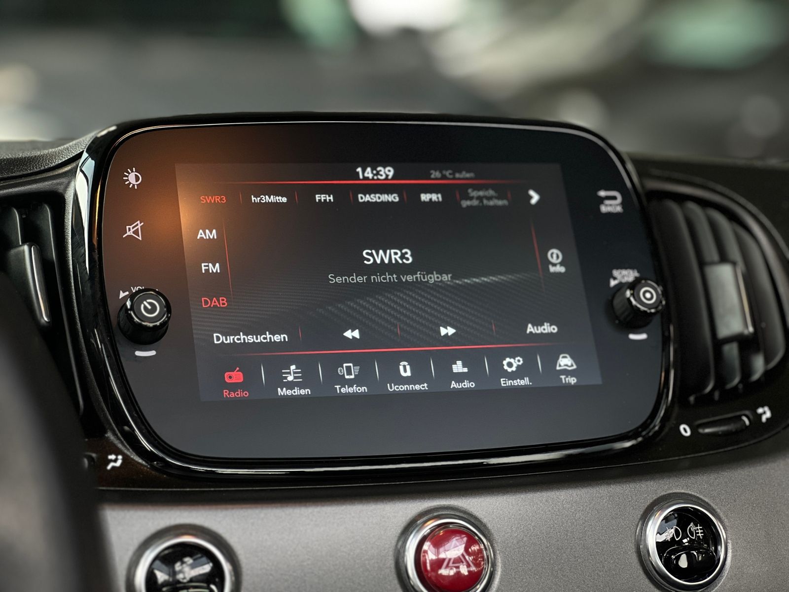 Fahrzeugabbildung Abarth 595C Aut. CARPLAY KLIMA XENON ALU