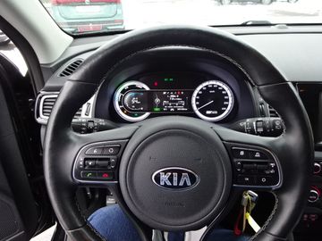 Fotografie 39 des Kia Niro 1.6 Hybrid Vision Automatik*Navi*RFK*Klima