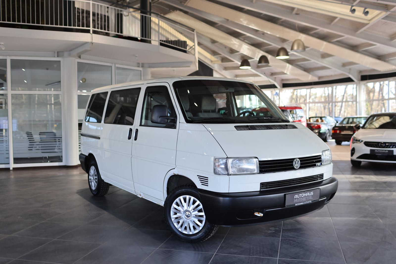 Volkswagen T4 2,5 TDI 9-SITZER / TÜV BIS 09/2027