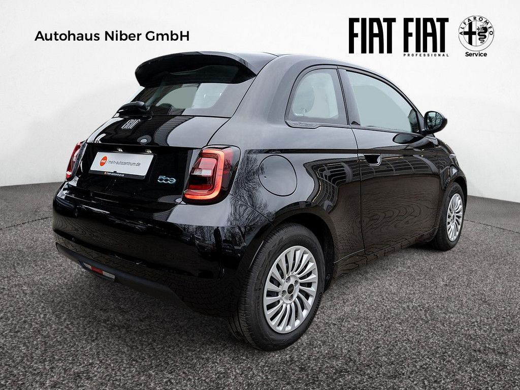 Fahrzeugabbildung Fiat 500e Action 23,8 kWh KLIMA LED TAGFAHRL. UVM