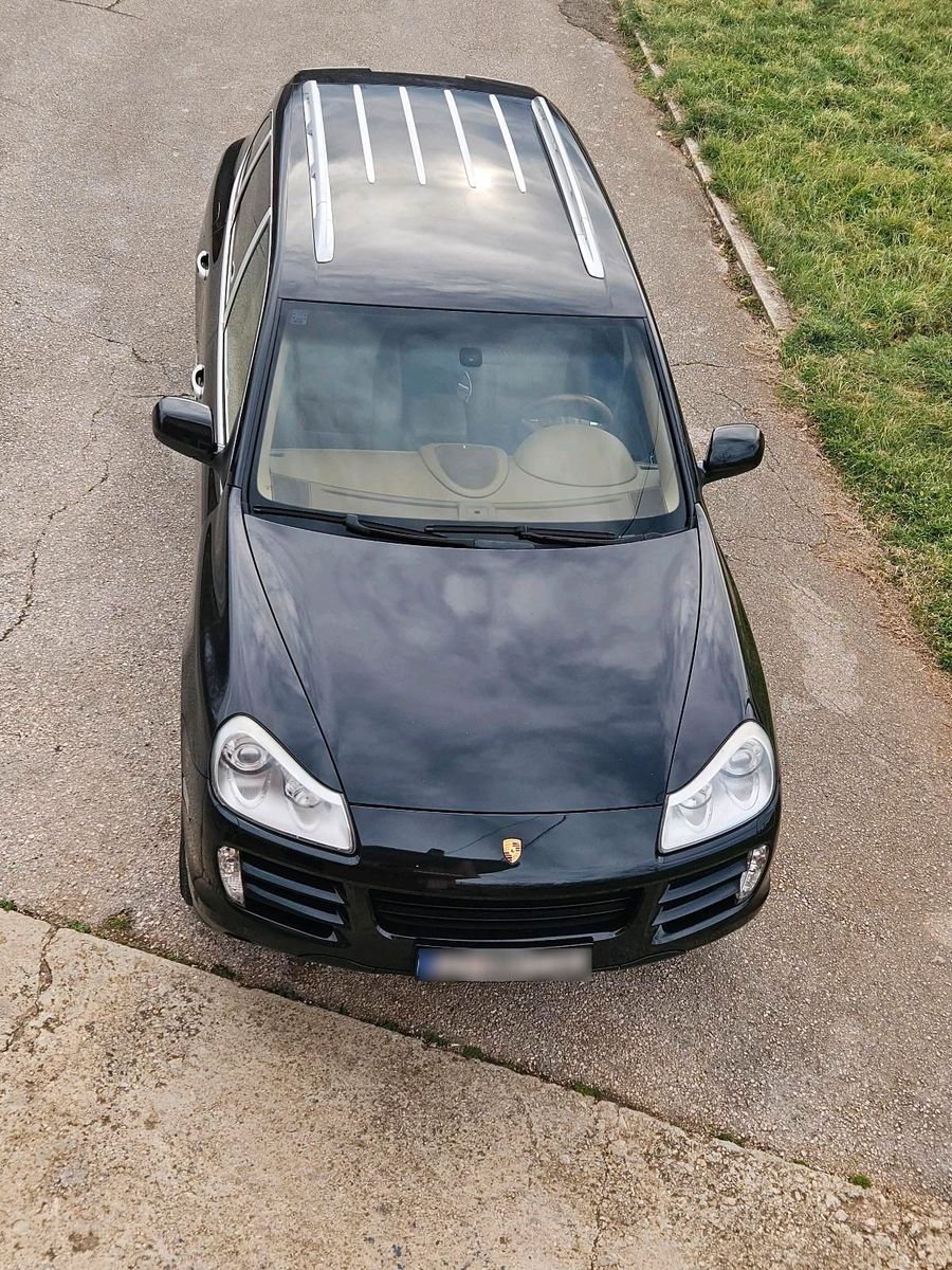 PORSCHE Porsche Cayenne