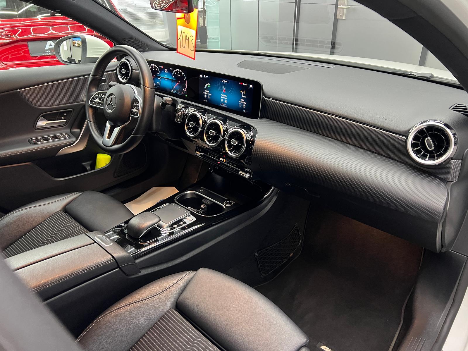Mercedes-Benz A 250 4Matic Progressive AHK, LED, Premium Paket