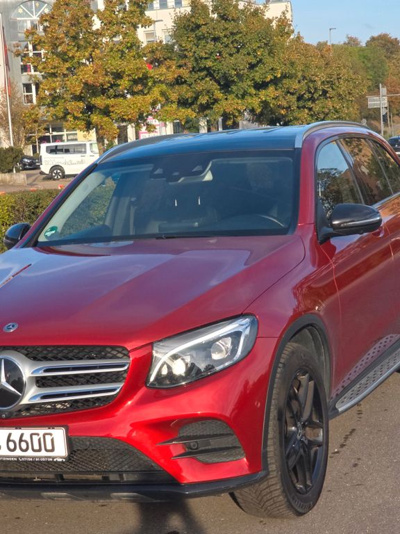 Image of Mercedes-Benz GLC 350
