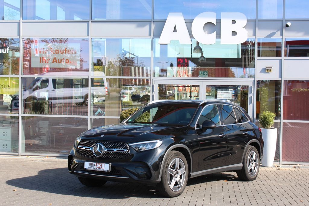 Image of Mercedes-Benz GLC 300