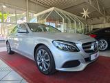 Mercedes-Benz C 200 Lim. CGI+AHK+NAVI+LED+TEILLEDER - Mercedes-Benz C 200: Schiebedach
