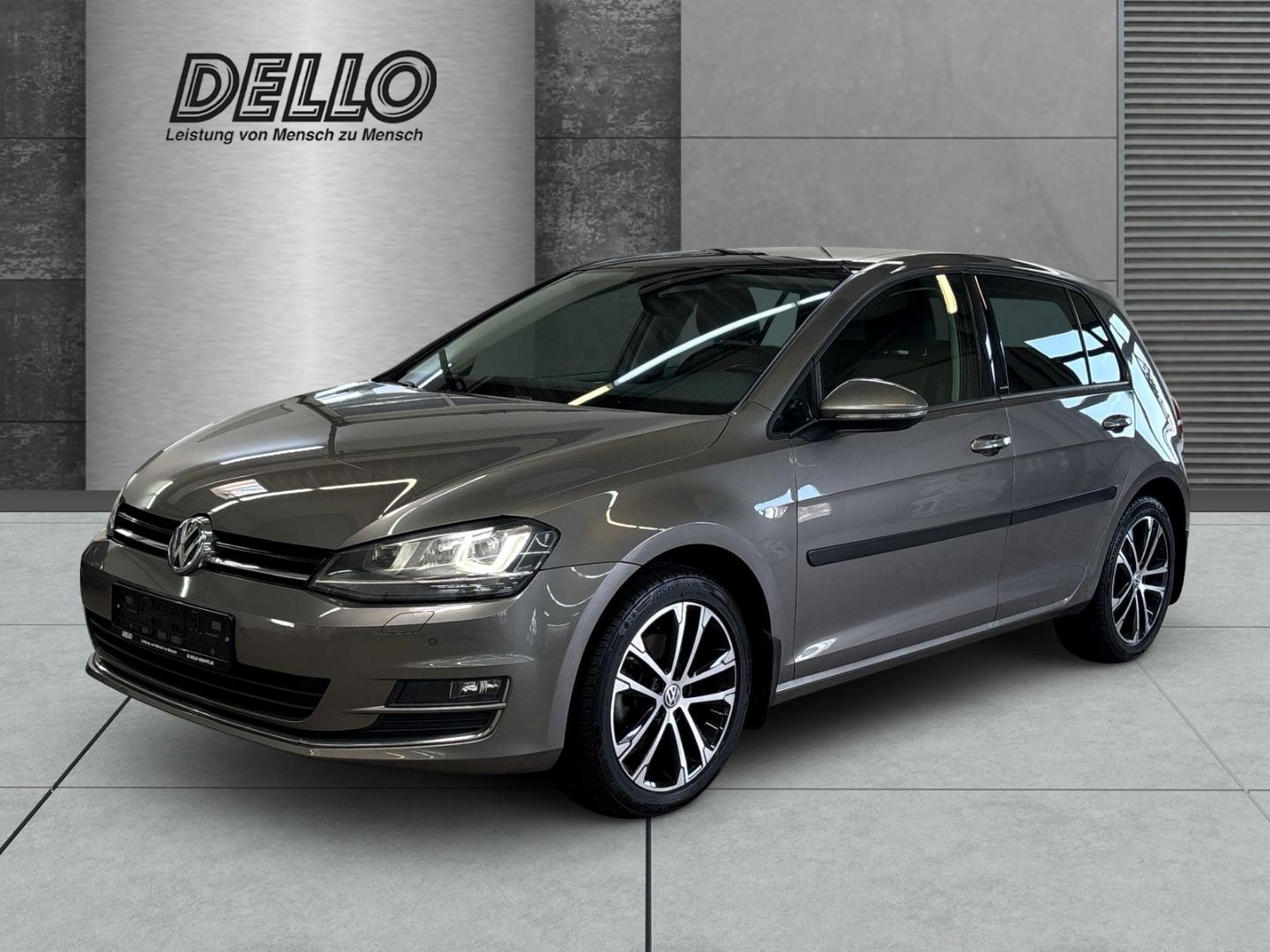 Volkswagen Golf Allstar StandHZG AHK Pano Navi Bi-Xenon Kur
