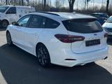Ford Focus Turnier ST-Line X, LED, WinterP, 4JG - Ford Focus: Automatik