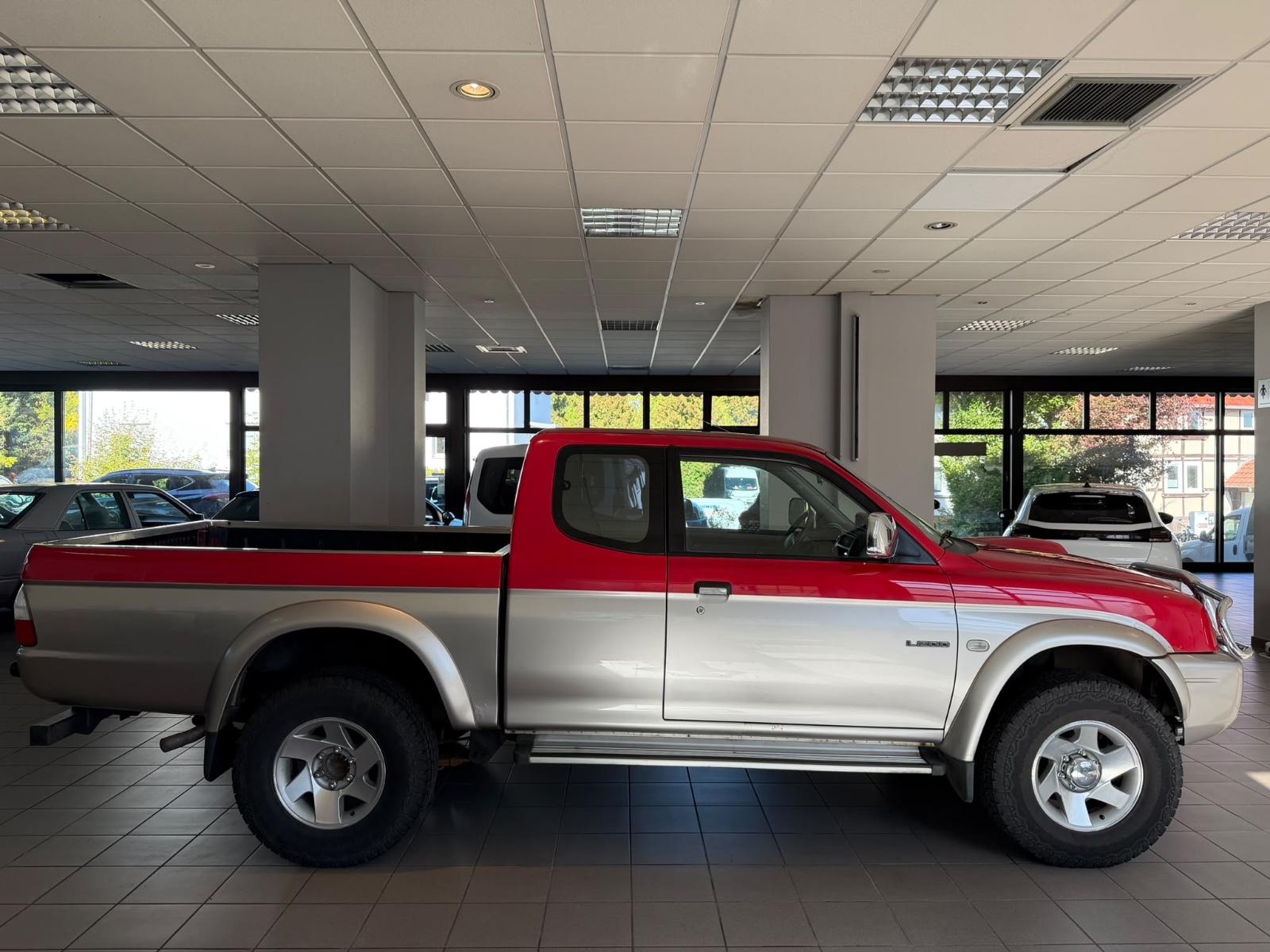 MITSUBISHI L200 - 2.5TD 116ch - 145 000KMS - CLIMATISATION - ATTELAGE