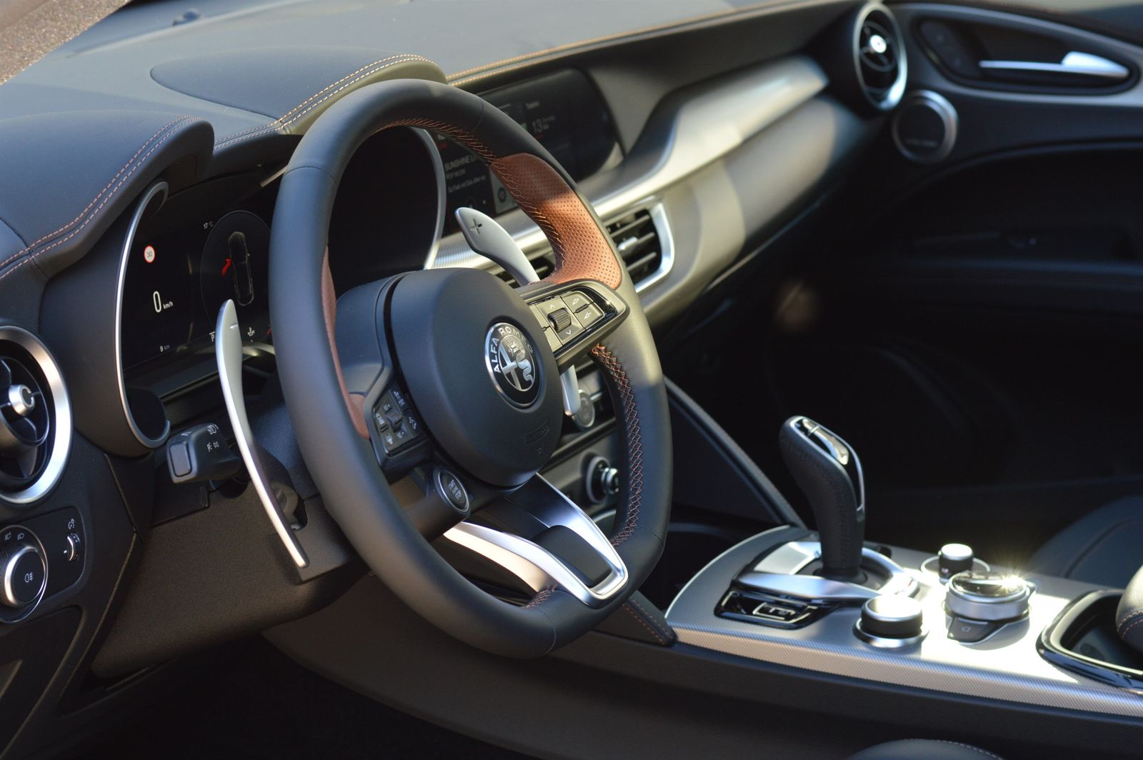 Alfa Romeo Stelvio - Bild 11