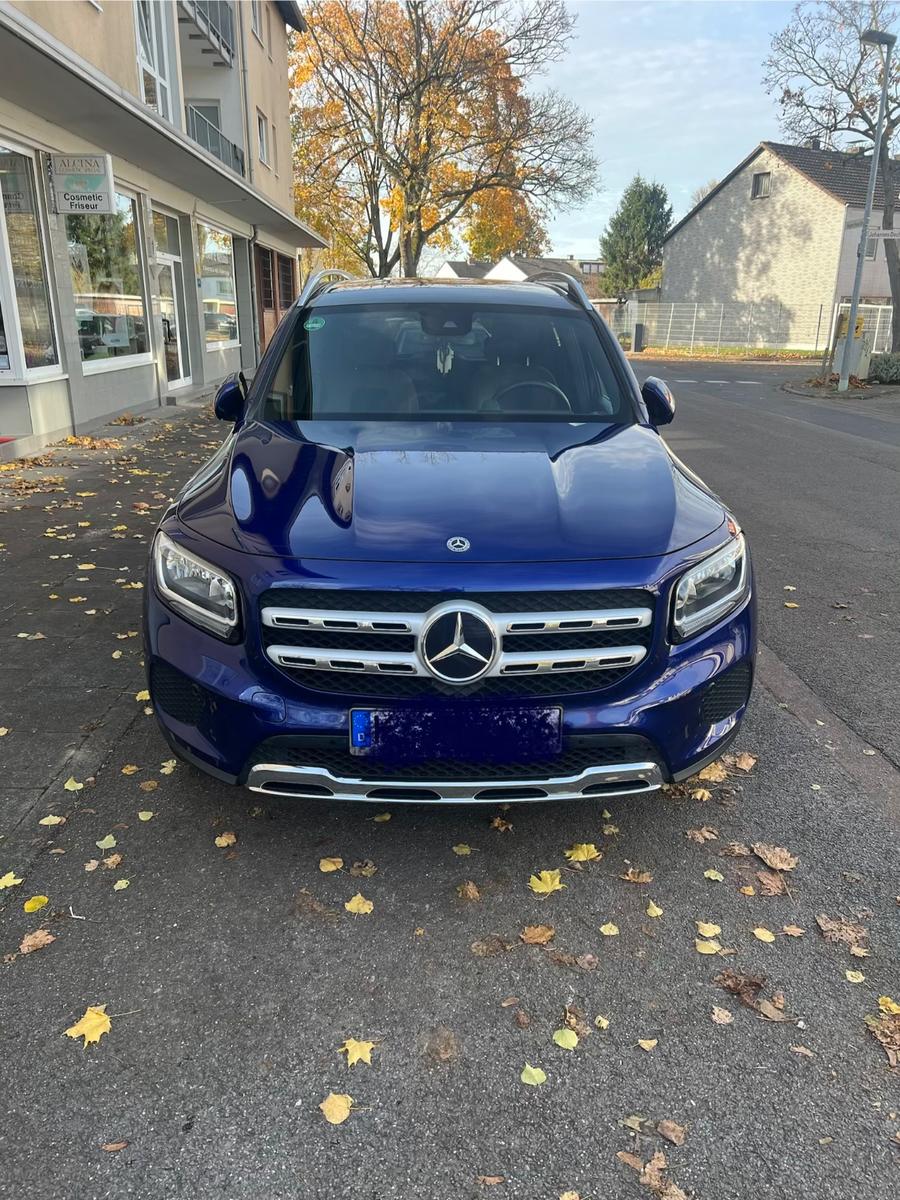 Mercedes-Benz GLB 200