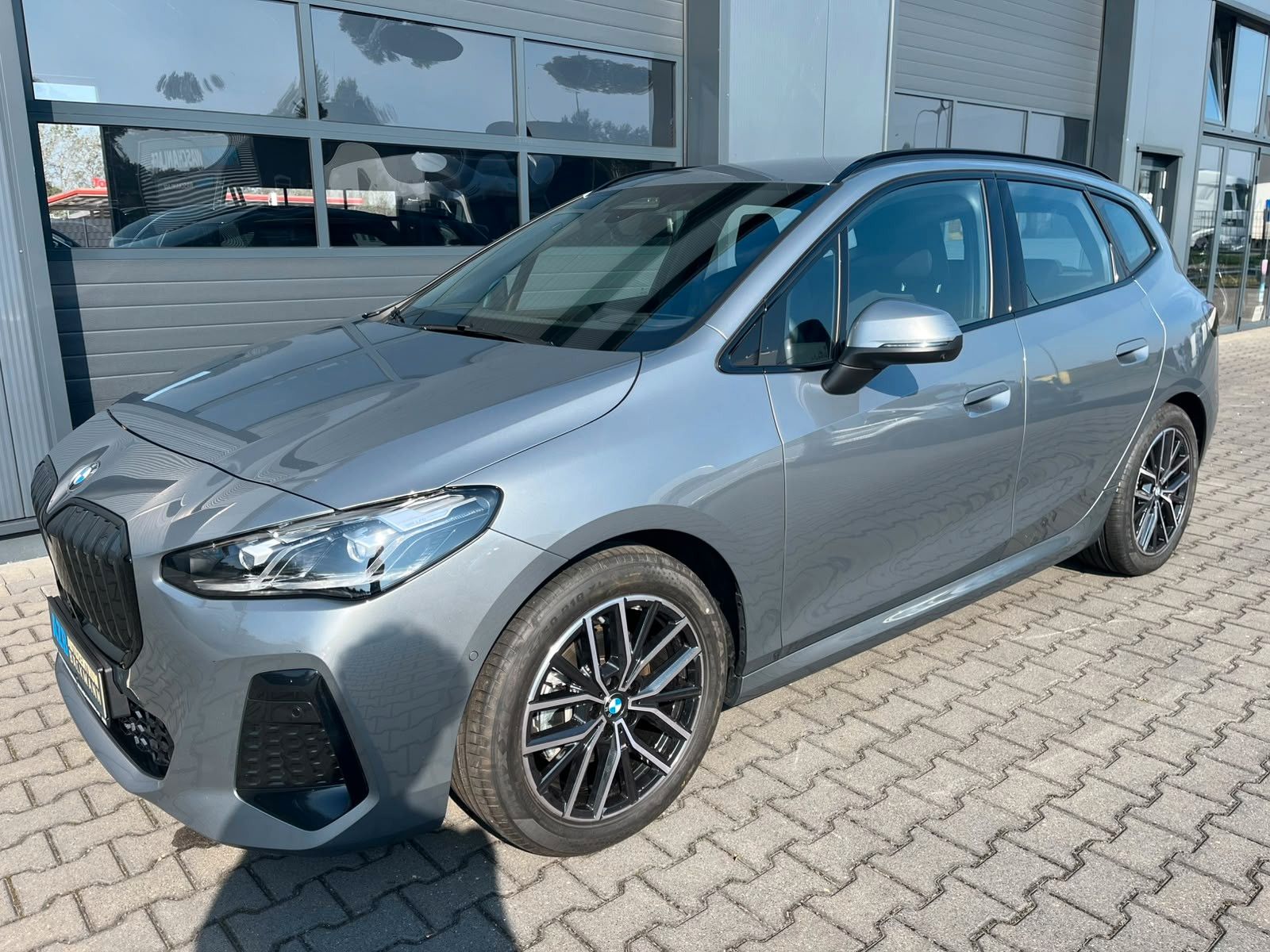 BMW 220d Active Tourer M Sport AHK LED HUD DAB HIFI