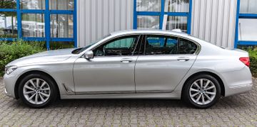 BMW 730 - 9