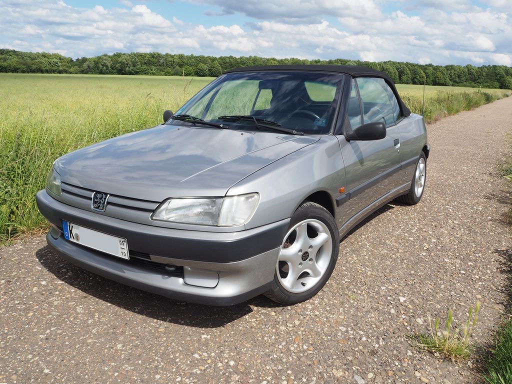 Peugeot 306