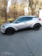 Toyota CHR hybrid 1.8 - Toyota Yaris: 1.8