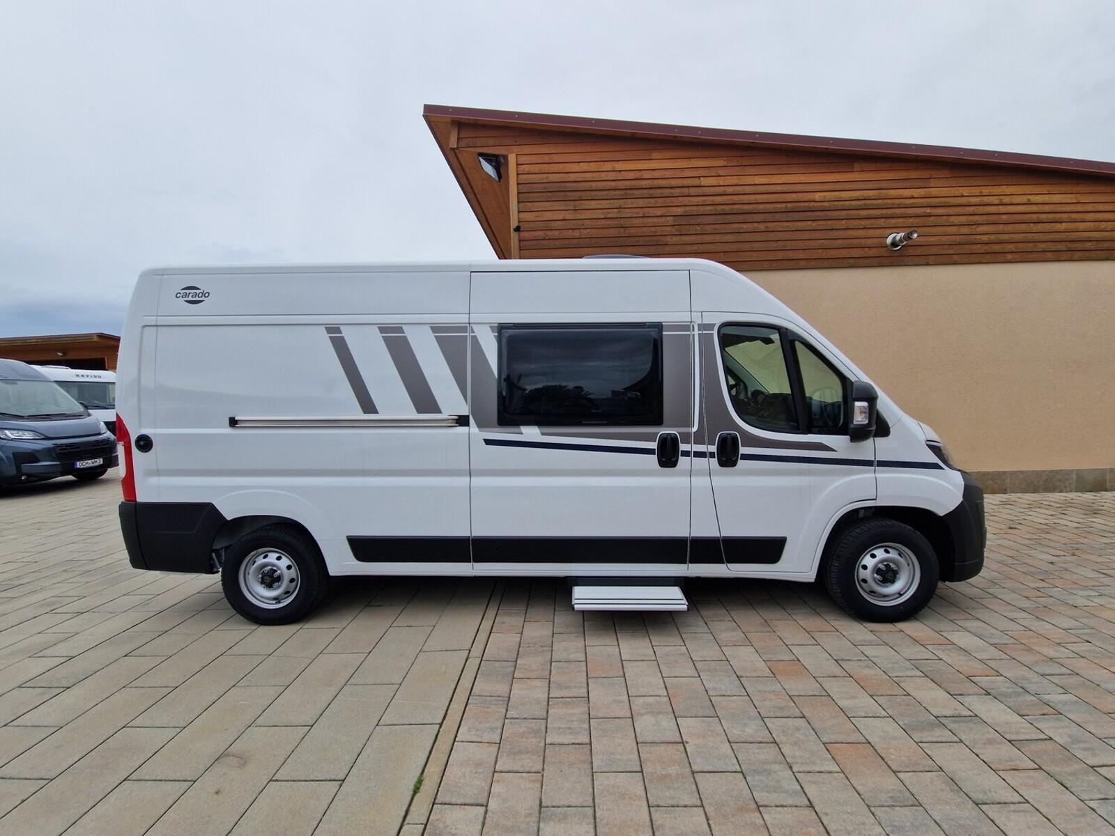 Carado CV 600 Markise, Allwetter, Lederlenkrad, Alu