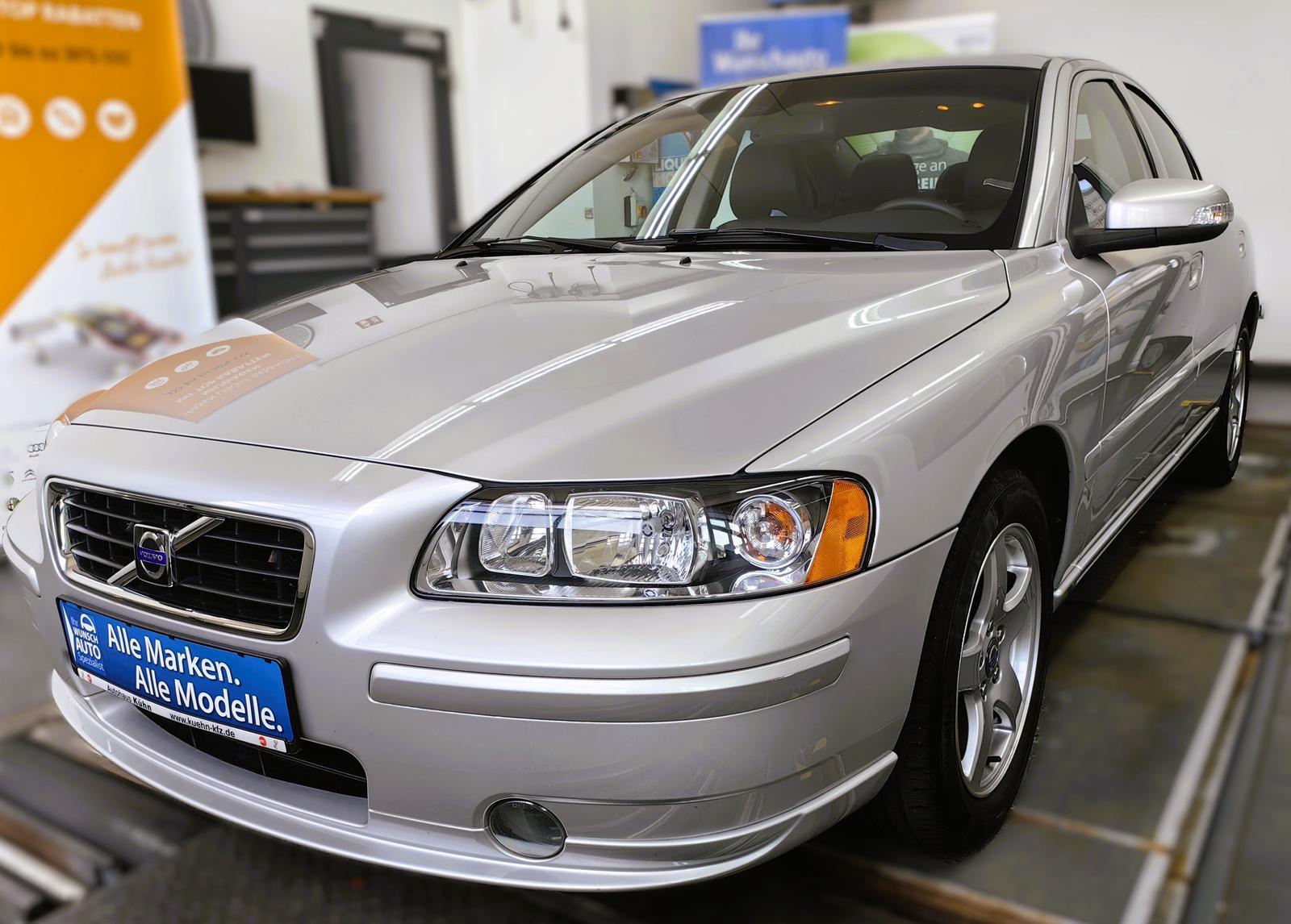 Volvo S60 2.4 Momentum*1.Hd.*1a Scheckheft*Orig.100tkm