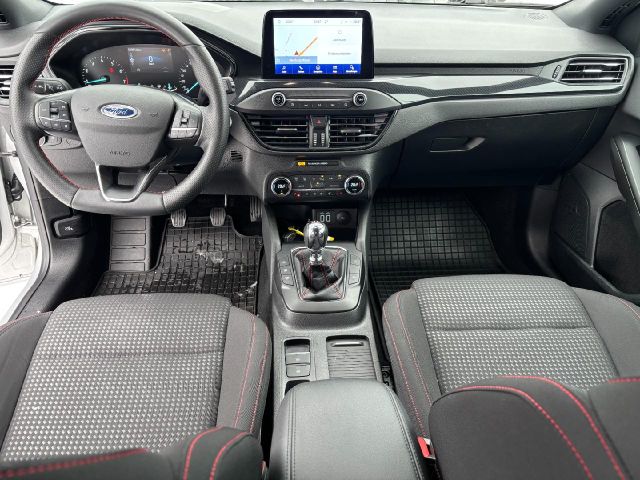Ford Focus Turnier 1.0 ST-Line NaviKamera