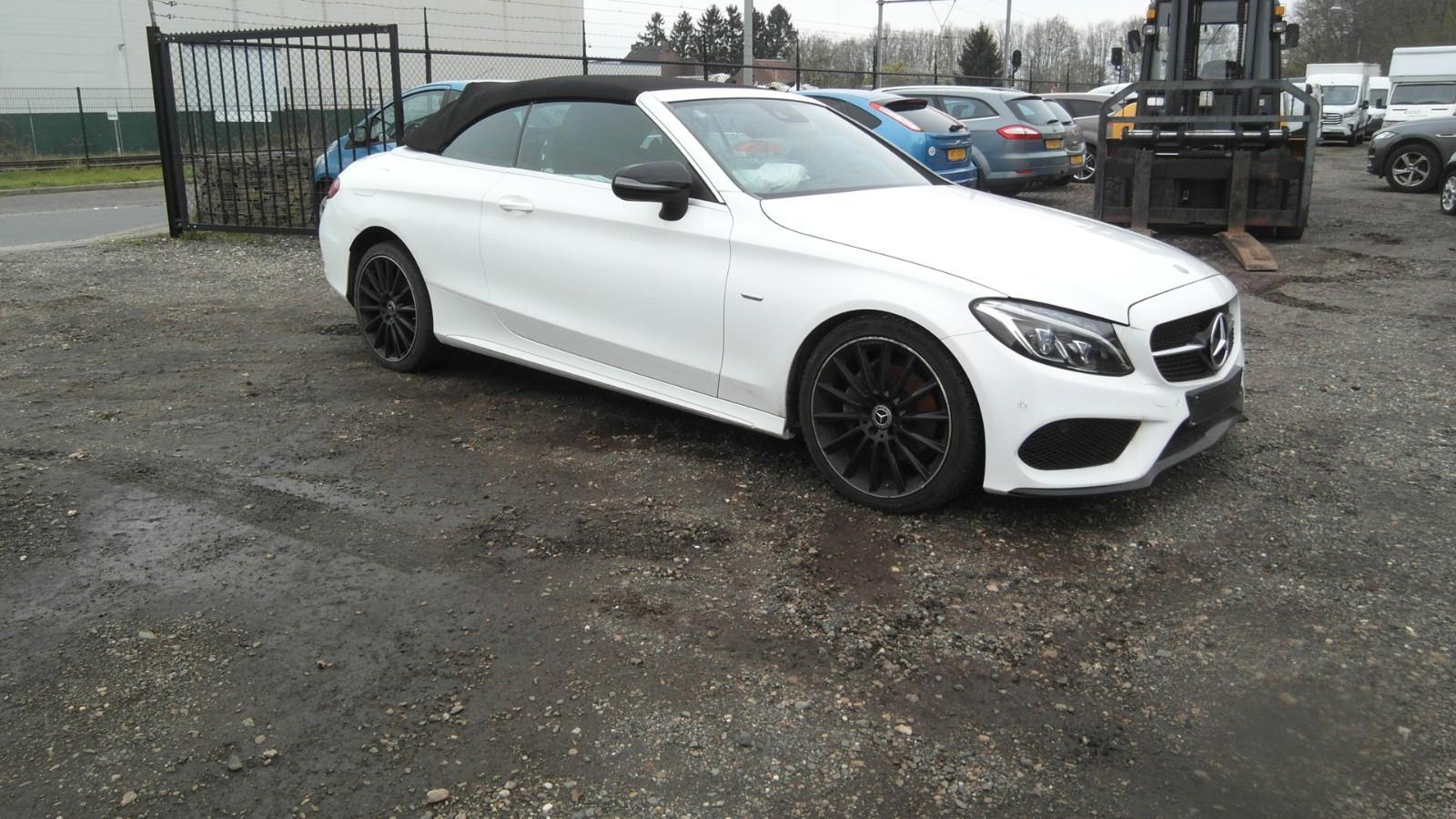 Mercedes-Benz C 180 C Cabrio AMG Line Kamera