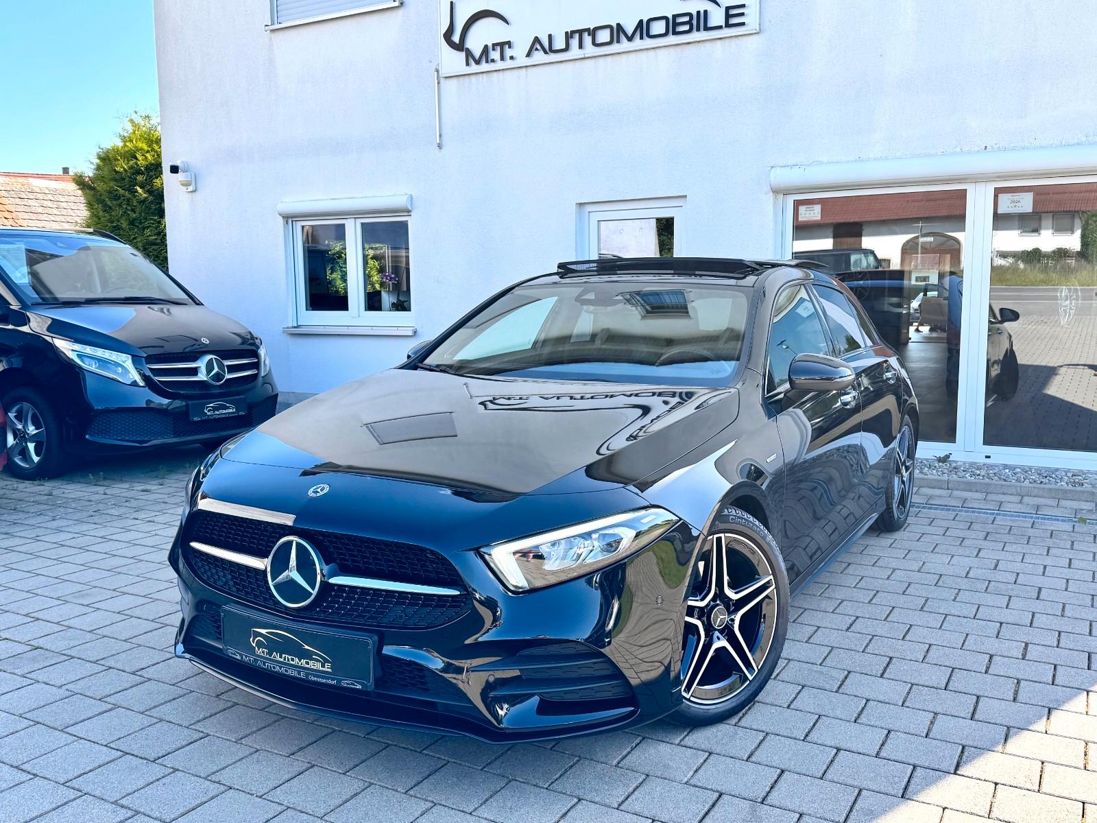 Mercedes-Benz A 200*AMG*NAVI*WIDESCRE*PDC*PANO*LED*SOUNDS*HUD*