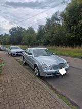 Mercedes-Benz Mercedes Benz W211  E Klasse  220 CDI  AHK - Mercedes-Benz E 220 aus 2005: Cdi