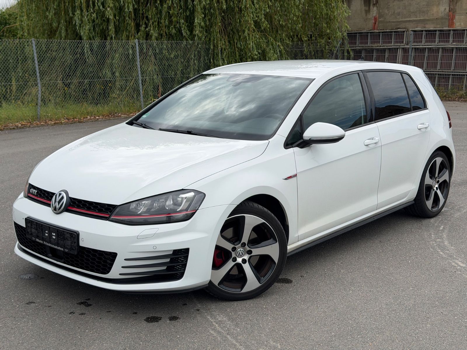VW Golf 2.0 TSI BMT GTI SHZ/ACC/ACC/XENON