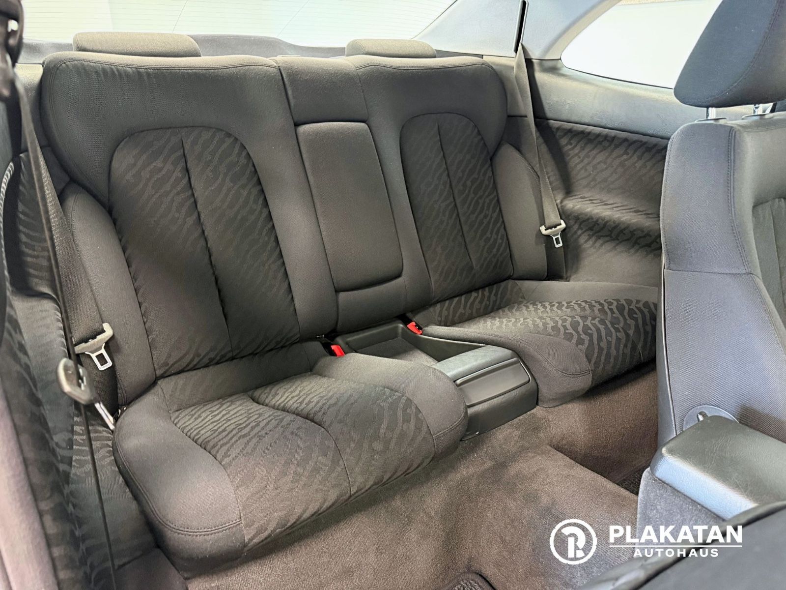 Fahrzeugabbildung Mercedes-Benz CLK 200 Kompressor Automatik Tempomat Klima