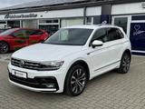 Volkswagen Tiguan 2.0 TDI DSG R-LINE BMT 4Motion*AHK*LED* - VW Tiguan Gebrauchtwagen in Braunschweig