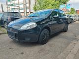 Fiat Grande Punto 1.4 8V Dynamic - Fiat Grande Punto mit Benzin-Antrieb: Limousine