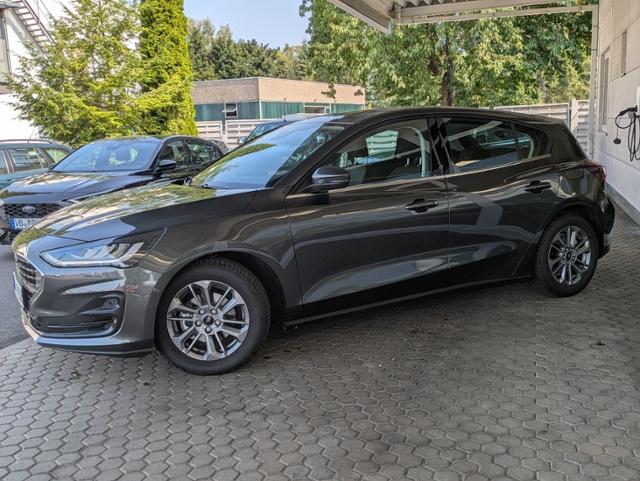 Ford Focus Titanium*Fahrerassistenz-Winter-Paket*GJR