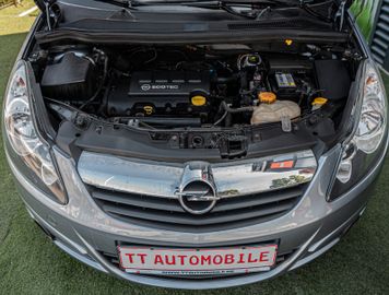Fahrzeugabbildung Opel Corsa D Edition "111 Jahre"