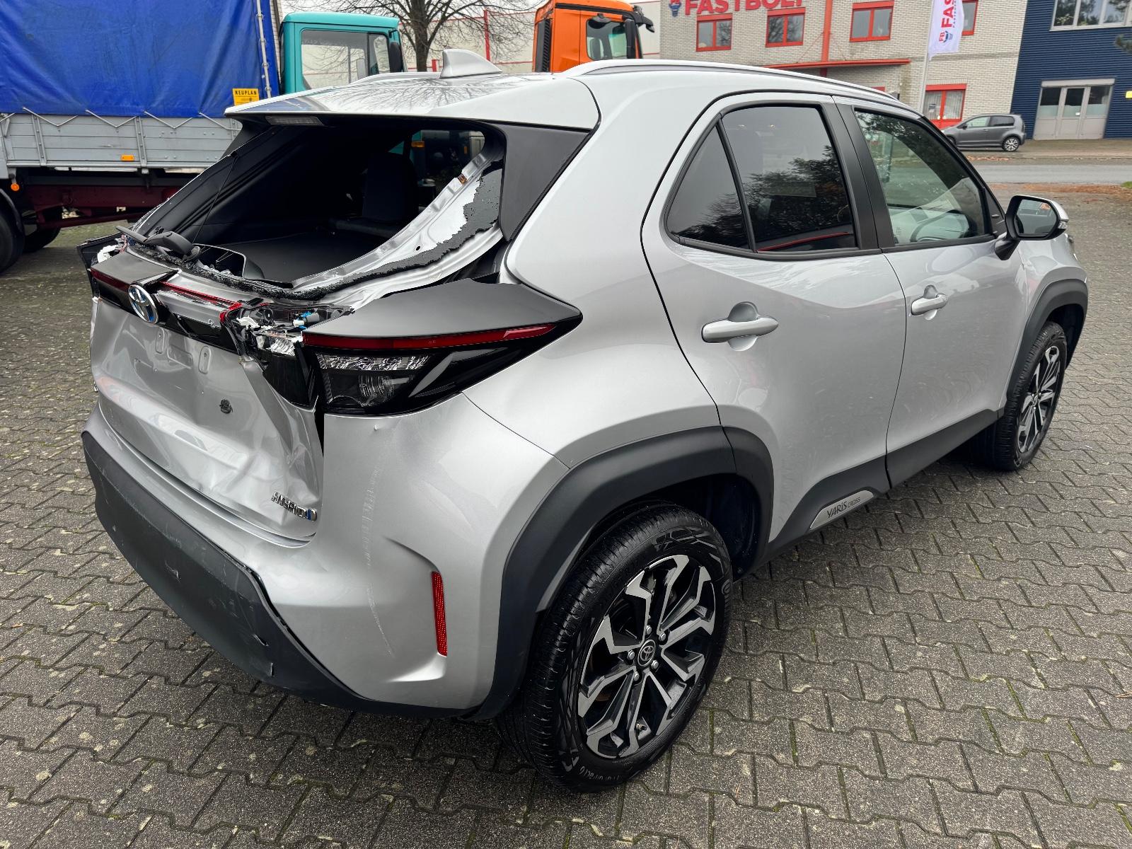 Toyota Yaris Cross Hybrid FWD , KAMERA