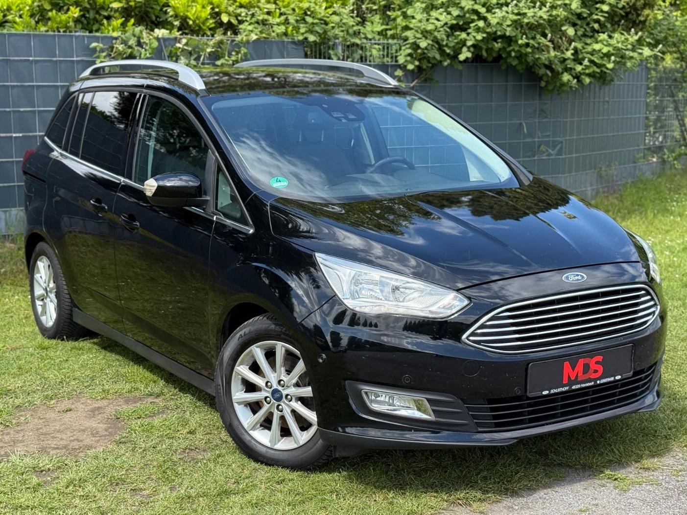 Ford Grand C-Max Titanium *Navi*PDC*7-Sitze*Sitz-HZ*