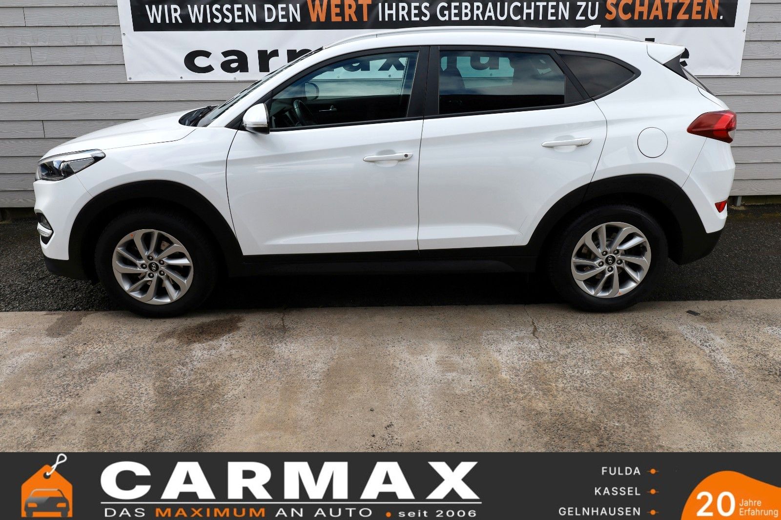 Fahrzeugabbildung Hyundai Tucson Advantage 4WD Navi,Kamera,SH,PDC